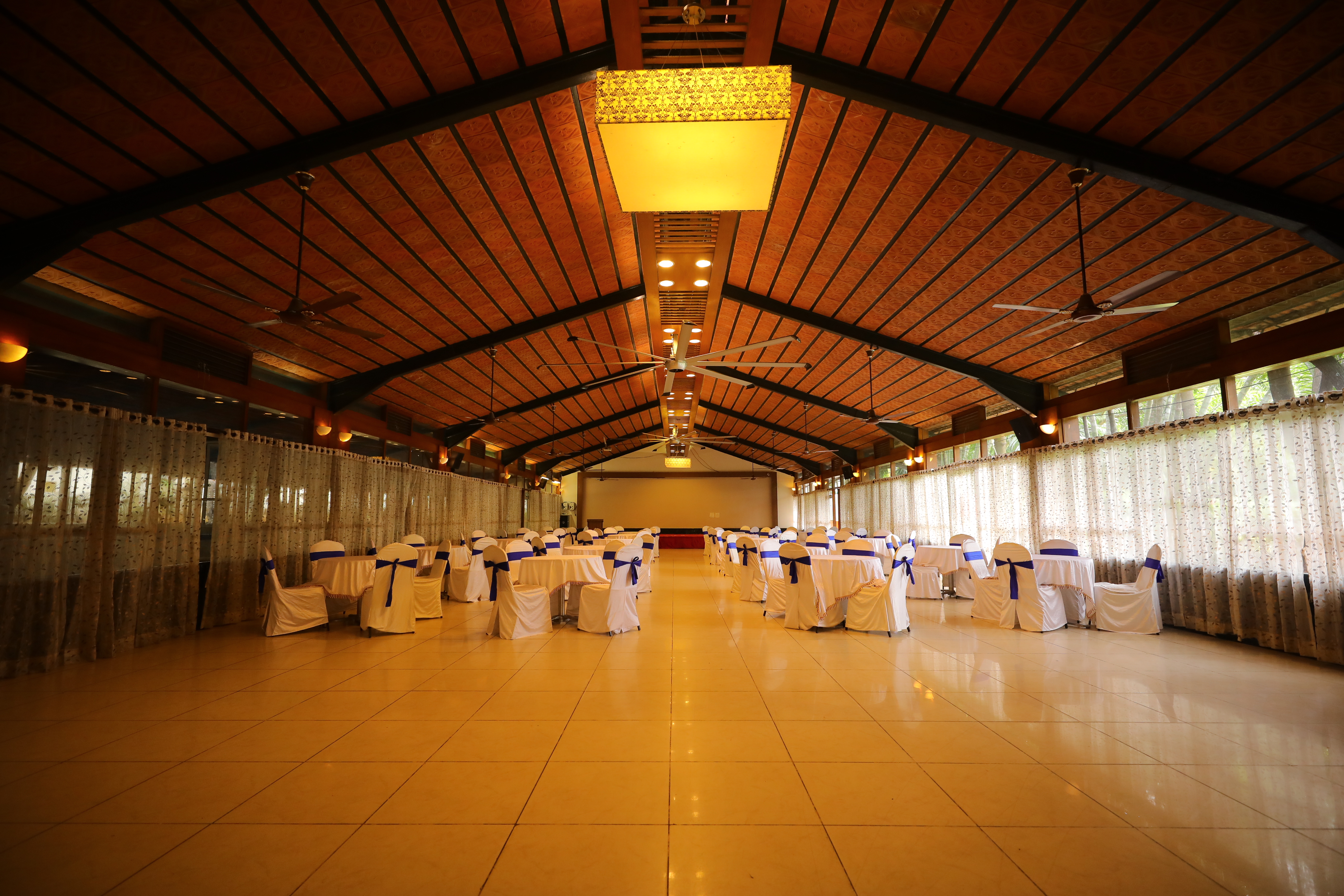 Nalwadi Krishna RajaWadiyar Hall